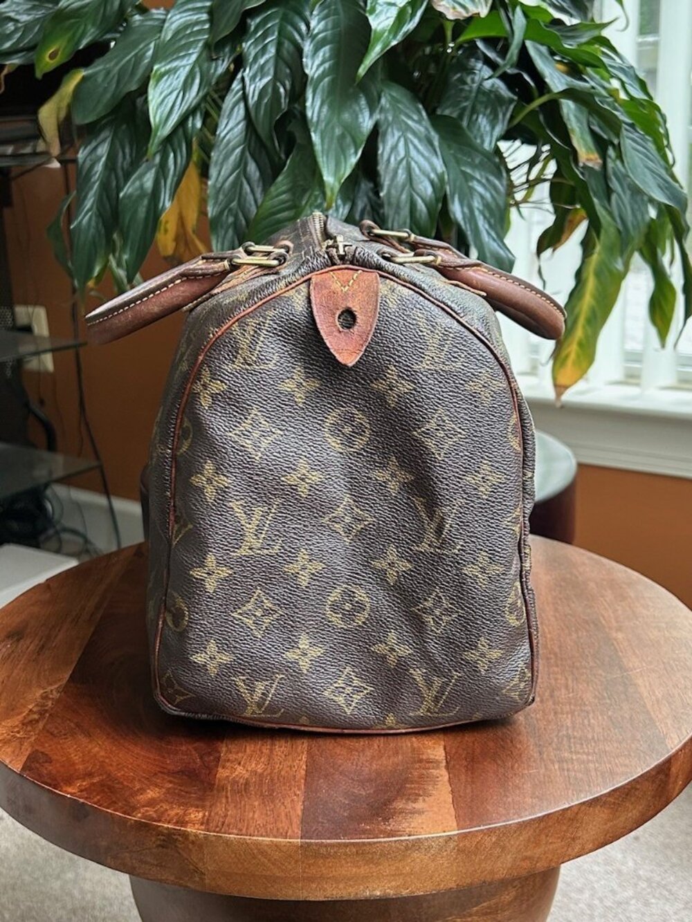 LOUIS VUITTON Monogram Speedy 30 - Picture 4 of 14